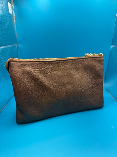 Riley Crossbody/Wristslet