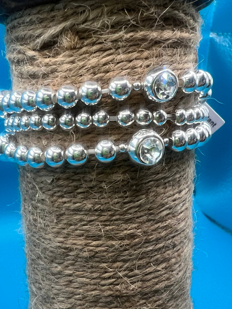 Stretch Bracelet with Bubble Gem
